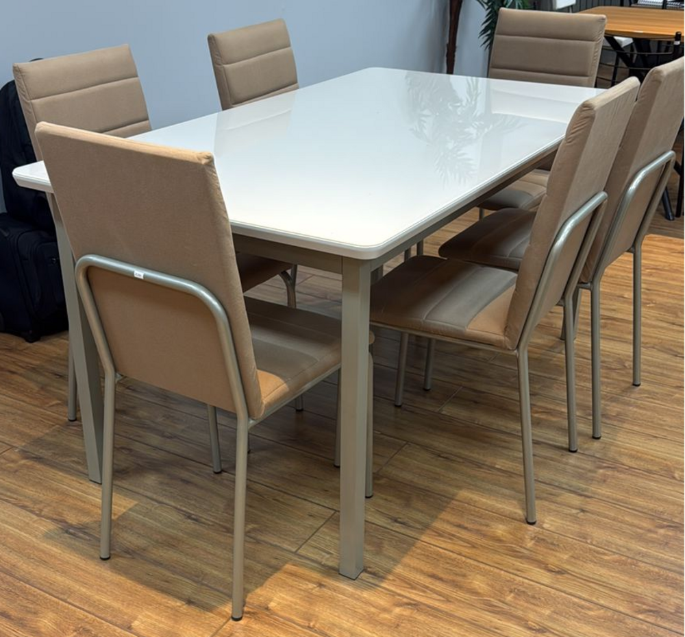 COMBO MESA KAPPESBERG RENO RECTANGULAR OFF WHITE 160x90 + 6 SILLAS AMSTERDAN CAÑO NIKEL TAPIZADO LINO FENDI 87x39x46 CMC1018NK 
